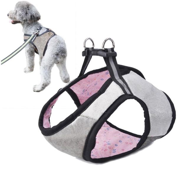 Colliers pour chiens Laisses Fournitures pour animaux de compagnie Harnais Style gilet Sangle de poitrine Harnais réfléchissants en peluche courte Verrouillage de la boucle