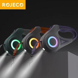 Halsbanden ROJECO 5M Intrekbare hondenriem Automatisch LED-licht Lichtgevend Roulette Leash Touw voor honden Verstelbare huisdieren Hondenwandeling Running Leads 231120