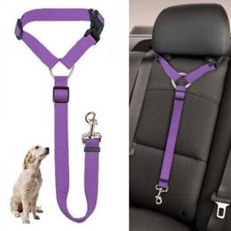 Colliers pour chiens Laisses Couleur unie Twoinone Pet Ceinture de sécurité pour voiture en nylon Laisse de plomb Siège arrière Sécurité Réglable Chiens Harnais Collier Accessoires Z0609