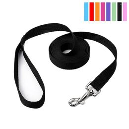 Colliers pour chiens Laisse en nylon portable légère pour petits chiens Pet Puppy Walking Leads Corde de traction Laisses pour chats Boutique rentable Produits