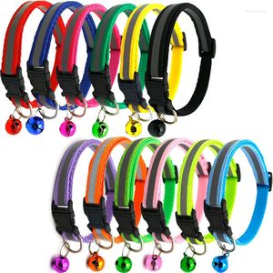 Colliers pour chiens collier réfléchissant en Nylon avec cloche réglable chat coloré pour petits chiens couleur unie chiot chaton collier