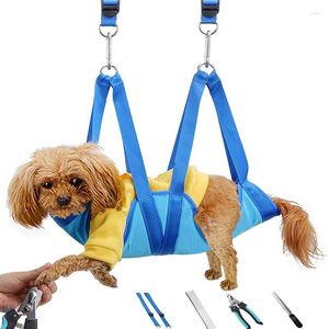 Colliers pour chiens toilettage pour animaux de compagnie hamac pour chat harnais de retenue réglable porte-fronde soins des griffes petits chiens chats