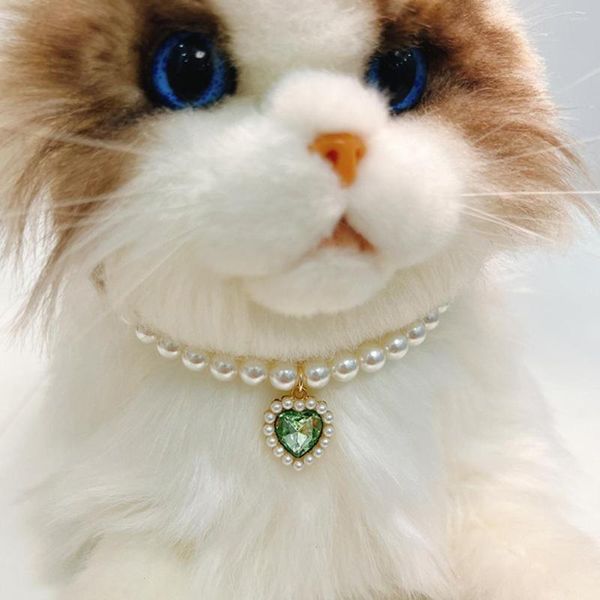 Colliers pour chiens et animaux de compagnie, pendentif en forme de cœur, faux cristal perlé, chat, petit chiot, breloque, fournitures de luxe