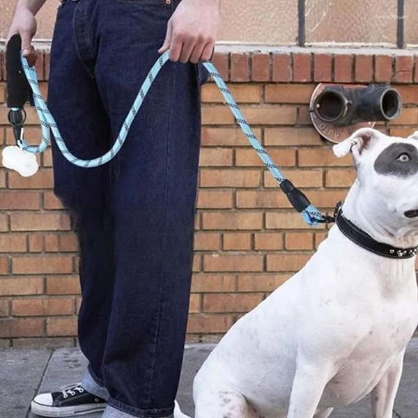 Collares de perros Cinturón reflectante Seda de seda de seda Sutura de nylon en accesorios nocturnos para caminar