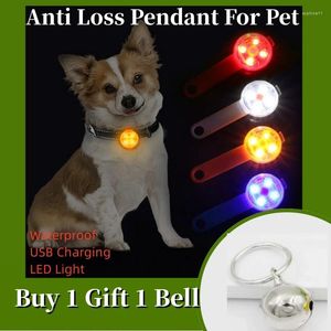 Halsbanden USB Oplaadbare LED-lichthanger Waterdichte halsband voor huisdieren Veiligheid Anti-verlies Kleurrijke lampbenodigdheden