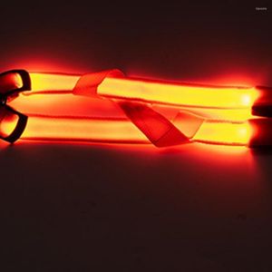 Colliers de chien résistant à l'usure polyester moyen LED formation gilet harnais fournitures pour animaux de compagnie pour la course