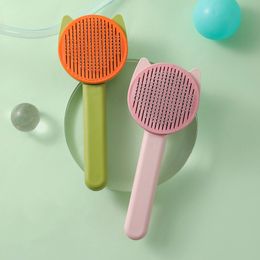 Brosses de toilettage pour chiens peigne pour animaux de compagnie en acier inoxydable auto-nettoyant enlever la brosse à cheveux peignes de démêlage de cheveux de chiens