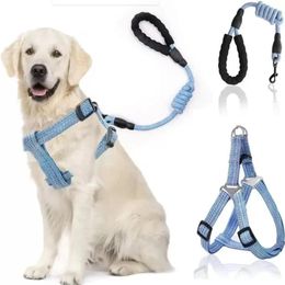 Harnais de chien de la corde de laisse réglable chiens réglables poitrine arrière traction chiot polyester durable de la chaîne de marche extérieure colliers de ceinture de ceinture th1062