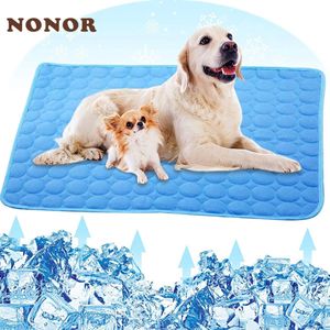 Tapis de chien refroidissement tapis d'été pour chiens chat lavable chiot gros chien gel de glace de glace matelas mascotas fraîche coussin coussin 240425