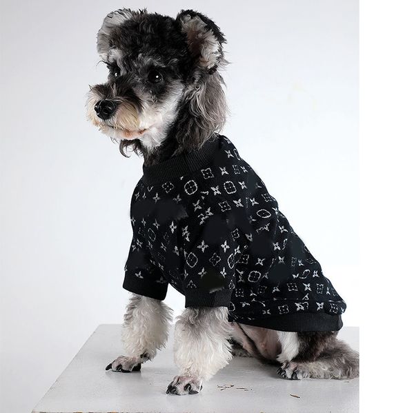 Pull pour chien grand chien vêtements automne hiver tricoté vêtements Golden Retriever Samo énorme cher ours en peluche poméranien Schnauzer vêtements pour animaux de compagnie S-8XL CSD2401276