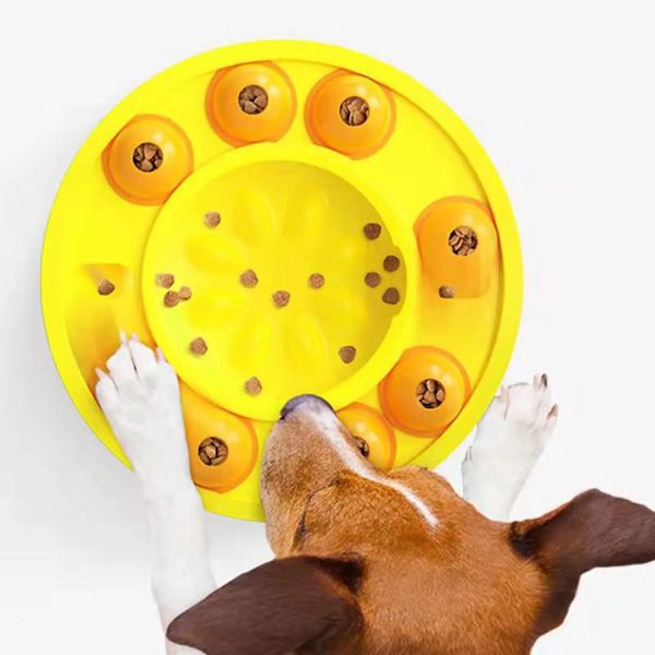 Hondenspeelgoed kauwt puppyvoerdispenser met langzaam eten antislipkom Trainings- en gedragshulpmiddelen voor katten Huisdieren puzzelspeelgoed Interactieve voerbak 231011
