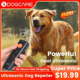 Hondentraining Gehoorzaamheid DOGCARE UT01 Repeller Geen lawaai Anti-blafapparaat Dubbel ultrasoon elektronisch 2-modus met LED-flitslicht 230704