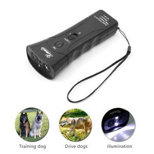 Dog Training Obedience Ultrasonic Dog Chaser Stop Aggressive Animal Attacks Repeller Flashlight Dog Training Equipment Anti Barking Device 221125