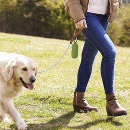 Dispensador de bolsas de basura para mascotas para viajes al aire libre para perros, soporte para perros, estuche de transporte de basura de plástico, suministros para caca, accesorios