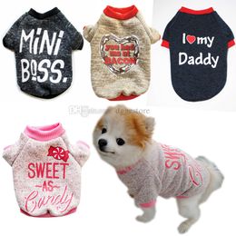 Vêtements de chien d'hiver Vêtements de chien doux et chaud pour petits chiens de petite taille Chihuahua Bulldog chiot chiot chiot Pulls à la mode 13 Couleur Grossiste A214