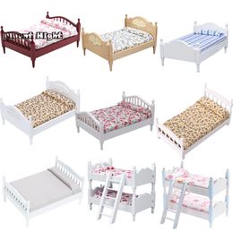 Accesorios para muñecas 1/12 casa de muñecas Mini cama doble individual hogar dormitorio muebles juguete para regalo sala de estar modelo hermoso hecho a mano de madera 230520