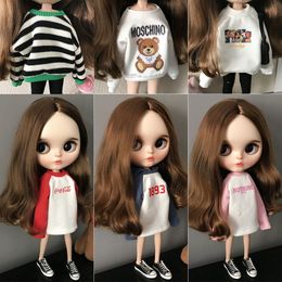 Doll -accessoires schattig Blyth Doll Spring Autumn Sweatshirt BF Style Doll Hoodie Suit voor LICCA Azones OB24 OB27 Doll Body Without Shoes and Doll 230427