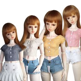 Doll -accessoires passen 58 60 cm 1 3 BJD SD DD S Kledingspeelgoed Ball Jointed Gift Fashion Denim Pants Check Shirt 230508