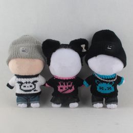 Accessoires de poupée pour 20cm Corée Kpop EXO Vêtements Pull à tricoter mignon Peluche s Casquette en peluche Denim Shorts Outfit pour Idol s 221130