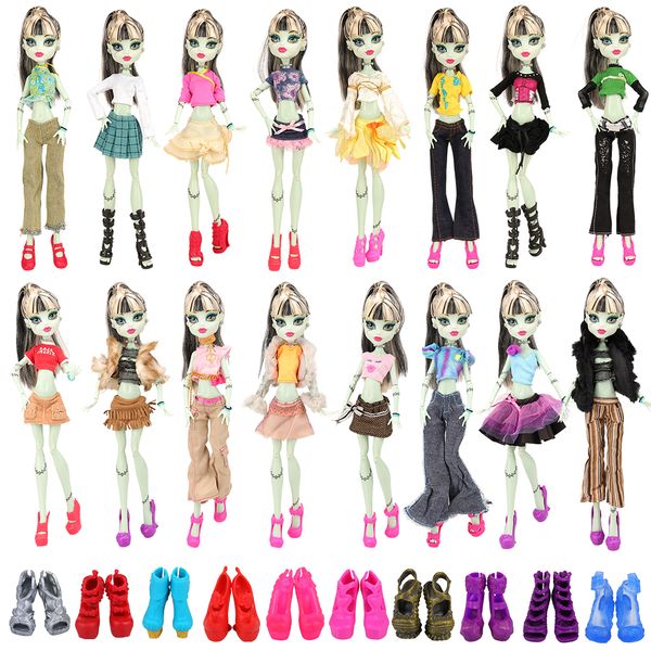Accessoires de maison de poupée Barwa 12 ensemble vêtements et accessoires de mode = 6 jupe robe pantalon manteau 6 chaussures pour poupées Monster High 230705