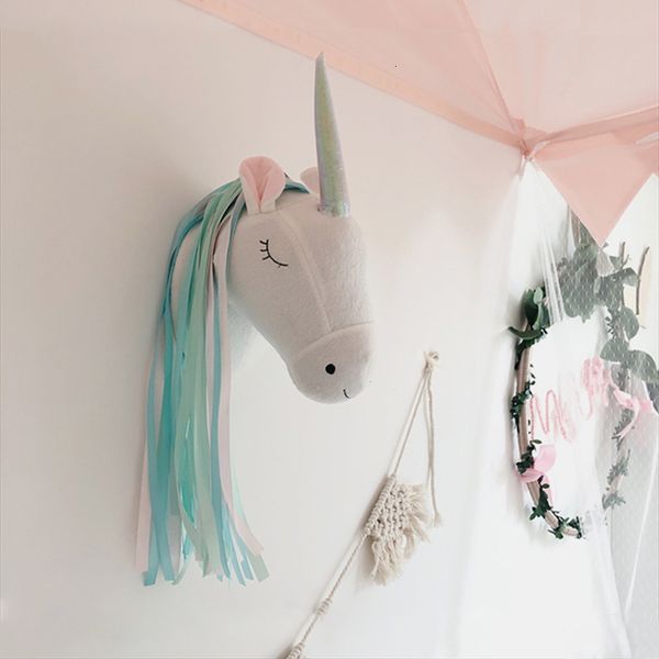 Maison de poupée Accessoires Doux Licorne En Peluche Animal En Peluche Décoration Murale Tête Jouets Chambre De Bébé Pépinière Décor Suspendu Enfants Chambre Accessoire 230719