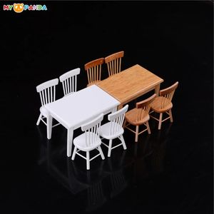 Accessoires de maison de poupée en bois 1/12 meubles miniatures de maison de poupée 5 pièces ensemble de modèles de chaise de table à manger blanc classique jouets de jeu de simulation meubles jouets 231202