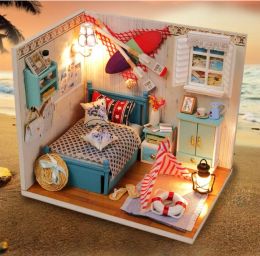 Doll House Furniture Diy Dollhouse Diy Cabin Mini House Modèle Modèle Modèle Romantique Summer Lazy Blossoming Half Summer