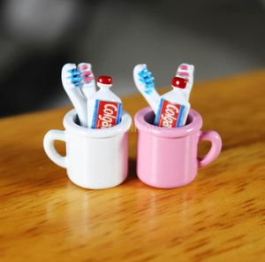 Poppenhuis Miniatuur Mini Cup Tandpasta Tandenborstel Barbies Pullip DIY Poppenhuis Meubelaccessoires Toy5805485