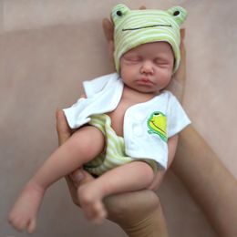 Muñecas 12 "Boy Micro Preemie Full Body Silicone Baby Doll Ligedlike Mini Reborn Doll Sorteo Niños Antigreses My Melody 230811