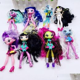 Poupées 3 pièces Una poème monstre pour fille bricolage cadeau d'anniversaire 16 cm Novi Star cheveux longs poupée jouet avec des vêtements 230613 livraison directe jouets cadeau Otmyi