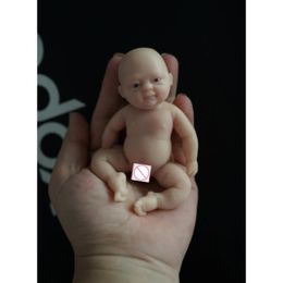 Poupées 4.5 "Micro Preemie corps complet Silicone 13 cm Bady Girl "Zoe'' poupée réaliste Mini Reborn poupée Surprice enfants Anti-Stress 231110