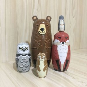 Poupées 5 pièces ours oreille poupées gigognes pour noël fête des mères décor à la maison en bois russe Matryoshka Babushka poupées décor à la maison jouets 231031