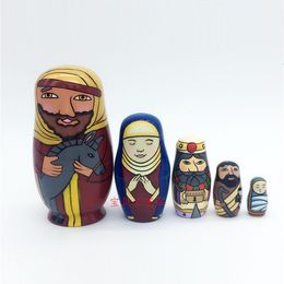 Poppen 5 stks Paard Knuffel Russische Matryoshka Nesting Doll Meisjes Basswood Handgeschilderde Decor Gift Speelgoed 230704