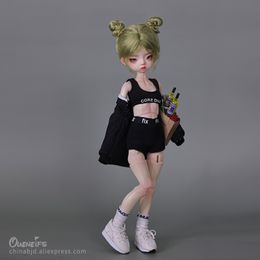 Poupées Design BJD poupée 16 ambre sculpté corps Style mode Sport résine jouets Joint maquillage 230906