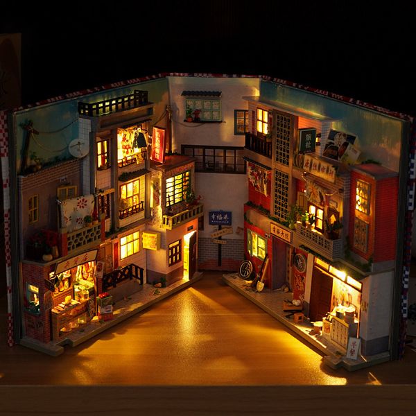 Poupées DIY Book Nook Shelf Insert Kits Miniature Dollhouse avec Furniture Room Box Fleurs de cerisier Serre-livres Magasin japonais Jouets Cadeaux 230508