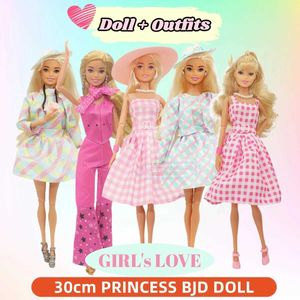 Dolls Dolls 30cm 12 pouces Princesse BJD Doll 1/6 Image à l'échelle avec des vêtements et des accessoires de chaussures - Mobile Modèle DIY Best Girl Gift Gift Childrens Toy S2452202 S2452307
