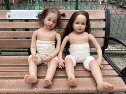 Poupées FBBD personnalisé approvisionnement limité 32 pouces Reborn bébé poupée Cressida avec cheveux longs et raides enracinés à la main cadeau de noël 231023