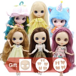 Poppen Icy DBS Blyth Doll White Skin Glossy Face Matte Joint Lichaam met handset A B 16 BJD Geschikte DIY Make -up Speciale prijs 221208