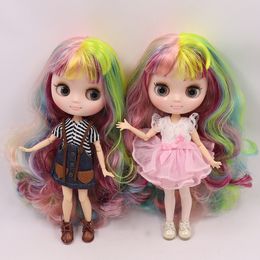 Poupées ICY DBS Middie Blyth Doll 1/8 BJD Joint Body Matte / Glossy Faceplate Cheveux colorés 20cm Dolls DIY Toy Gift for Girls 230426
