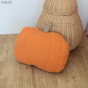 Muñecas peluches juguetes para inspectivos creativos de dibujos animados de calabaza de calabaza linda almohada de verano para almohada de la habitación de la habitación de los niños muñeca L230522