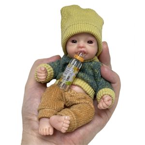 Poupées Lovely 6 pouces Palm born Babies Full Body Silicone Boys Reborn Dolls Bebe Reborn Corpo De Silicone Inteiro 230628