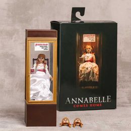 Poupées NECA Annabelle rentre à la maison l'univers conjurant 7 figurine d'action ultime modèle à collectionner jouet cadeau poupée FigurineL2403