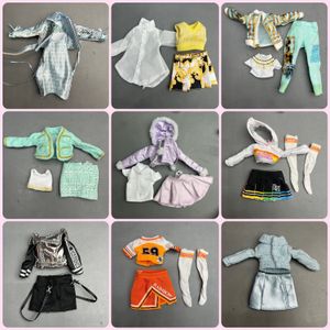 Dolls Original peut choisir Rainbow Big Sister Multistyle Dress Up Clothes Accessoires de poupées filles jouent à la maison Gift Toys 230811