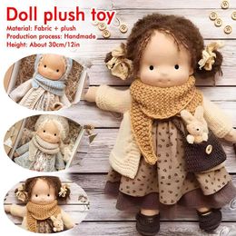 Dolls pluche pop Waldorf handgemaakt zacht gevulde katoenen poppenmeisje met gouden krullend haar cadeau voor kind pluche stof kawaii pop speelgoed 230426