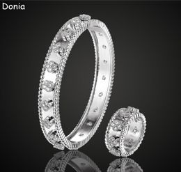 Joya Donia Bangle de lujo Europa y American Fashion CSSIC Flower Copper Copper Micro-Ended Ring Ring Ring Dies Designer Gift1923743