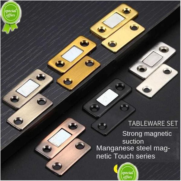 Portes de porte Fermeaux 2pcs Magné de l'armoire magnétique Arrête de tanière plus proche avec vis pour placard meuble de placard