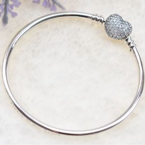 Dorapang s925 pulsera clásica de plata pura estándar con forma de corazón transparente Charm Beads adecuado para accesorios de cadena de cristal DIY fábrica completa