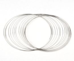 DoreenBeads 100 boucles Mémoire de perles fil pour collier fait à la main bijoux accessoires de bricolage de bijoux en acier concurrences 140 mm 2012118647291