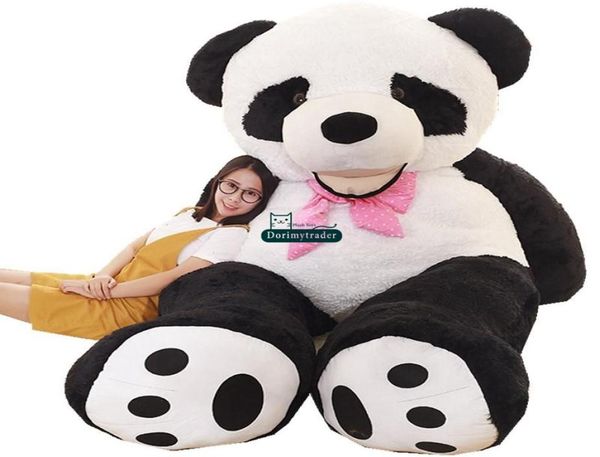 Dorimytrader grand dessin animé caricaturé souriant panda jouet en peluche énorme anime en peluche pandas canapé tatami décoration de cadeau 260cm 160cm 12343613