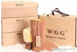 2022 Classica High Shaft Botas de nieve para mujer Estilo de moda de invierno Estable cálido con certificado Bolsa de polvo Botas negras